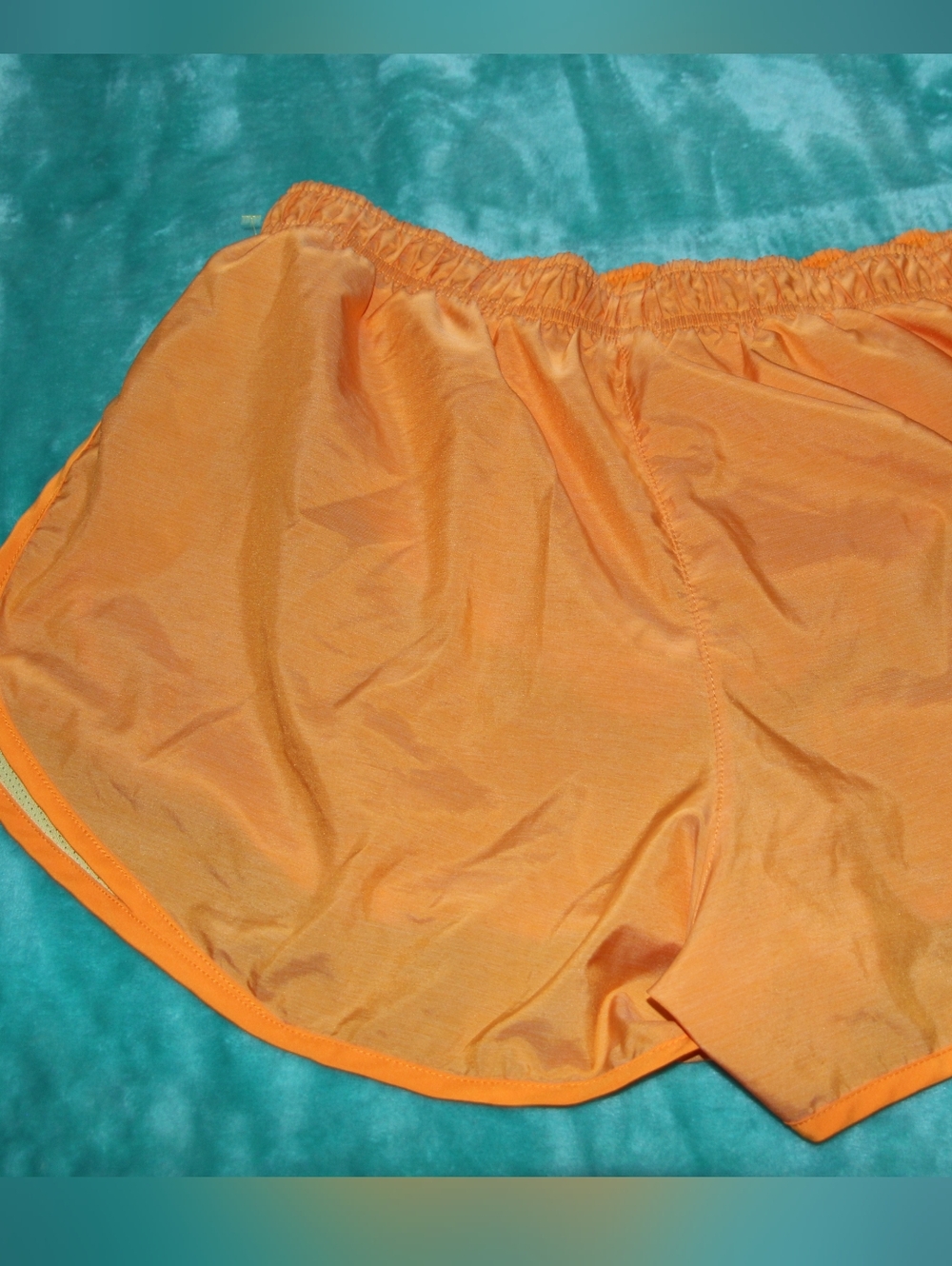 Women's Nike Shorts - Picture 3 of 5